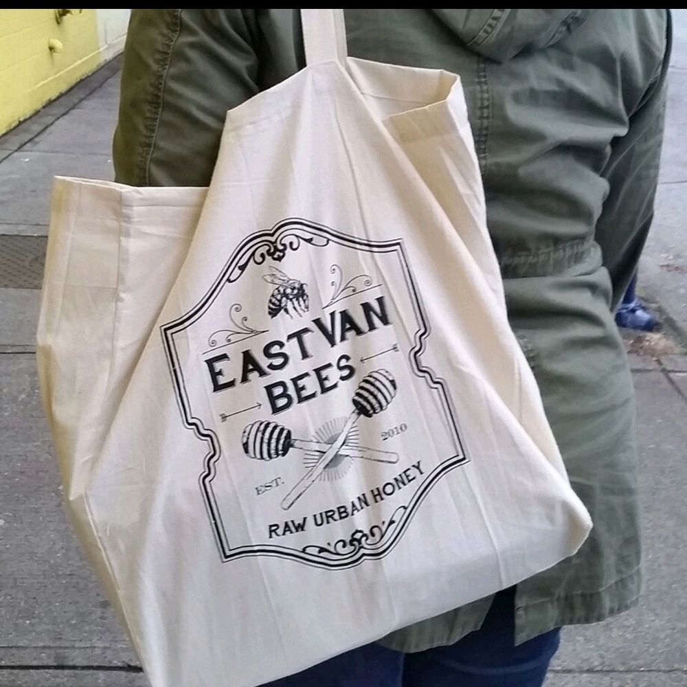 East Van Bees White Over The Shoulder Canvas Tote Bag - Picture 2 of 2